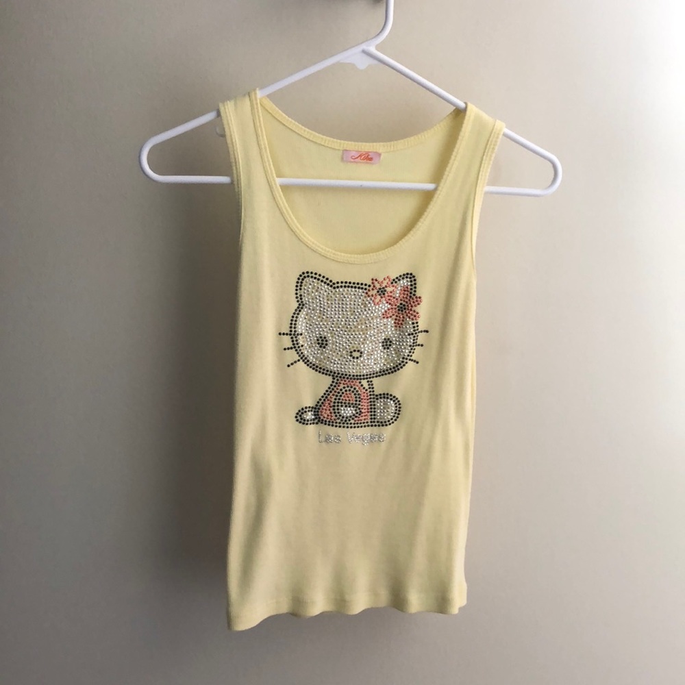 Hello Kitty bejeweled Las Vegas yellow tank top size small